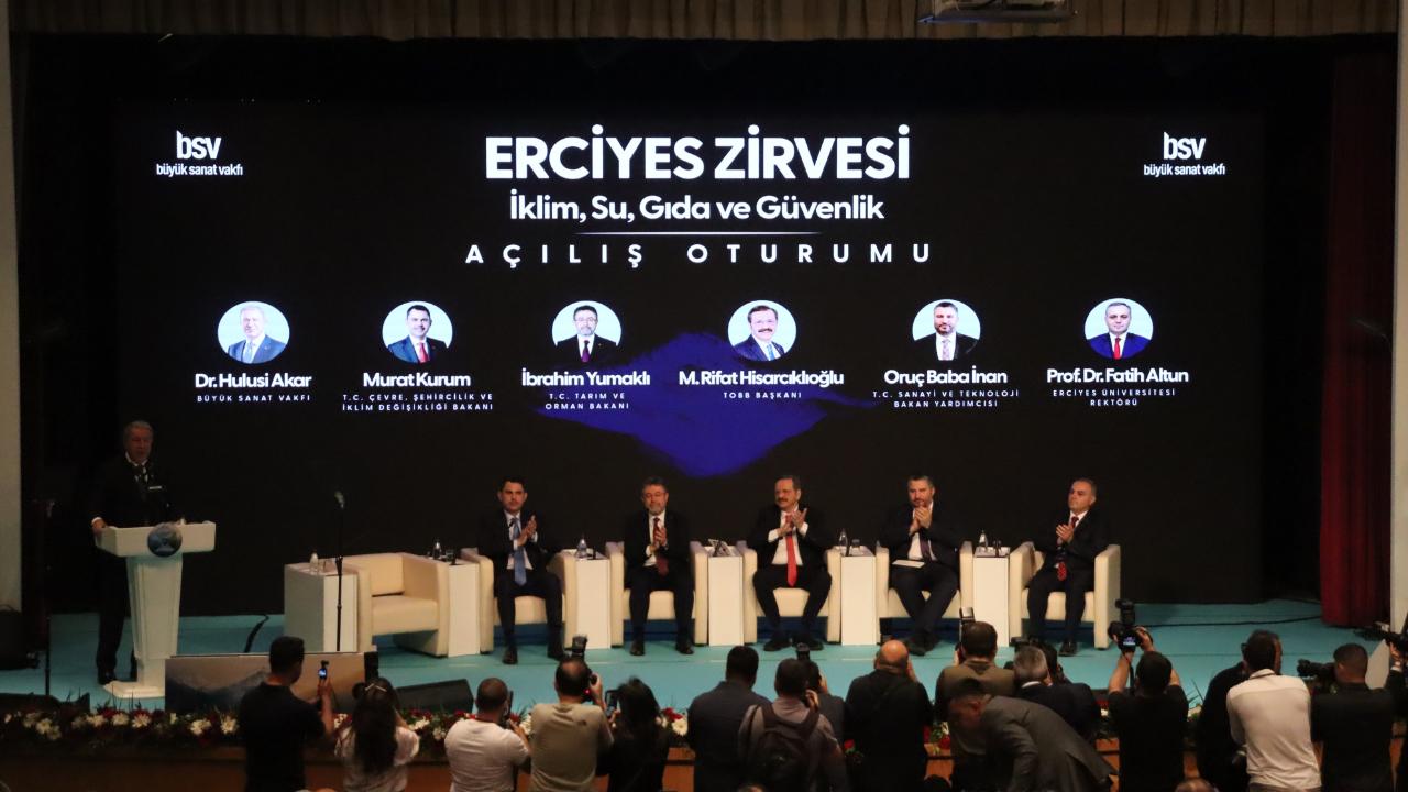 "2 yılda 455 bin konutu bitirmek kolay iş değil"