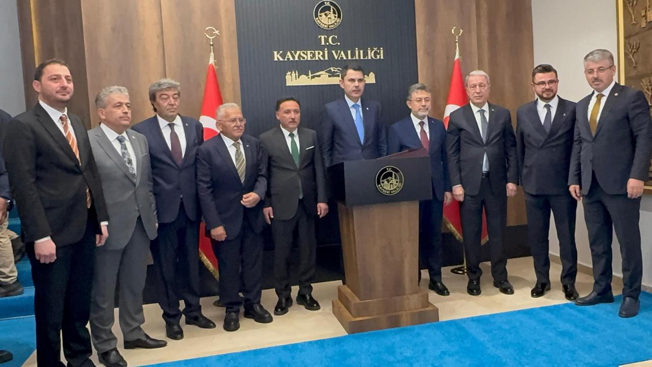 Bakan Kurum ve Yumaklı’dan Vali Çiçek’e Ziyaret