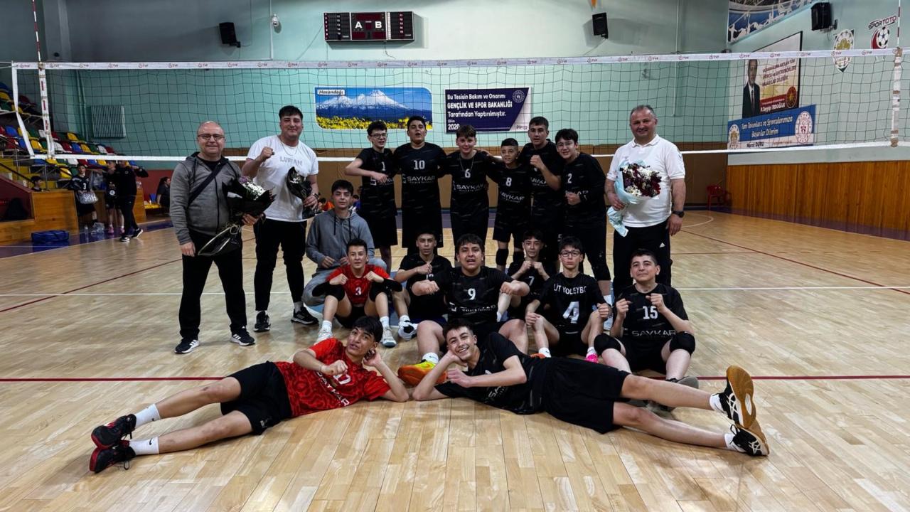 Kayseri Elit Voleybol son 32 takım arasında