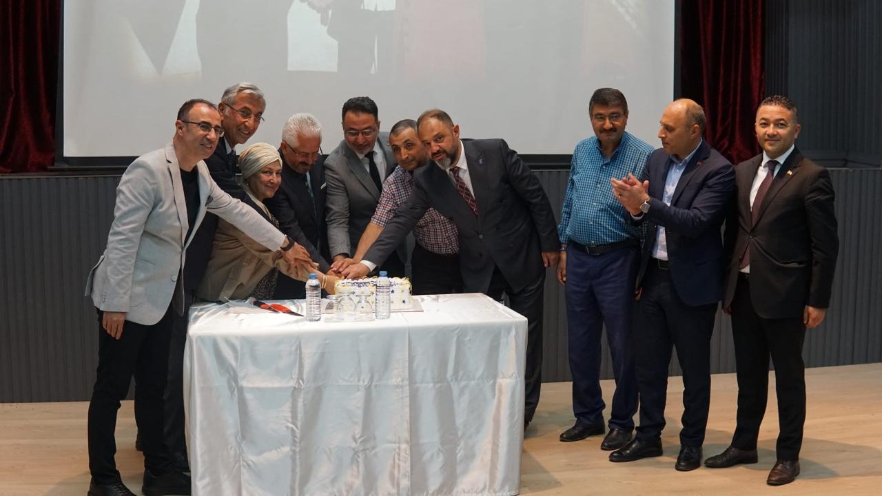 Kayseri Ticaret MTAL’de 100. yıl coşkusu