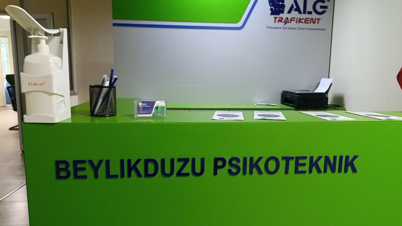Profesyonel Sürücülükte Mesleki Devamlılık ve Güvenli Sürüş Standartlarının Korunması