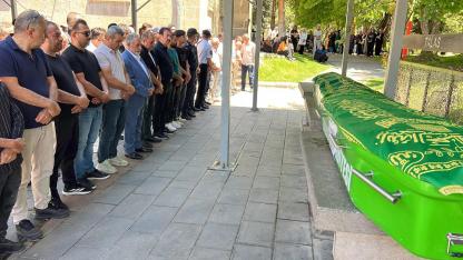 Anne ile 8 aylık bebeği, Kayseri’de son yolculuğuna uğurlandı