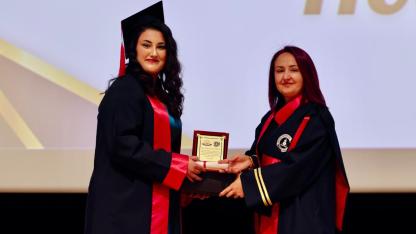 ERÜ Sağlık Hizmetleri Meslek Yüksekokulu, yeni mezunlarını verdi