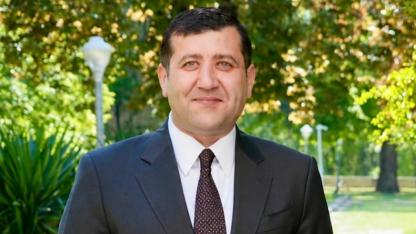 "Kenetlenmezsek değerlerimiz bir bir gider"